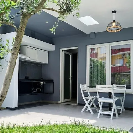 Garden 3*