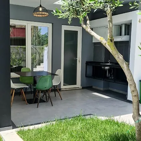 Ξενοδοχείο με διαμερίσματα Garden